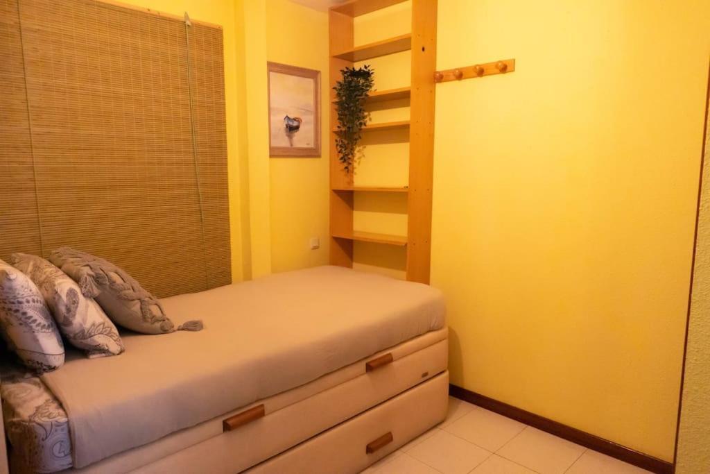 Comodo En El Centro - Gran Via Apartamento *